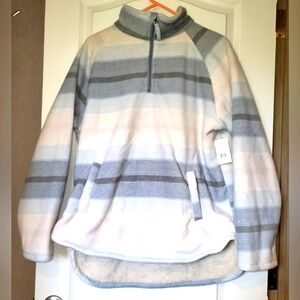 Jachs Girlfriend Pullover Fleece Sweater